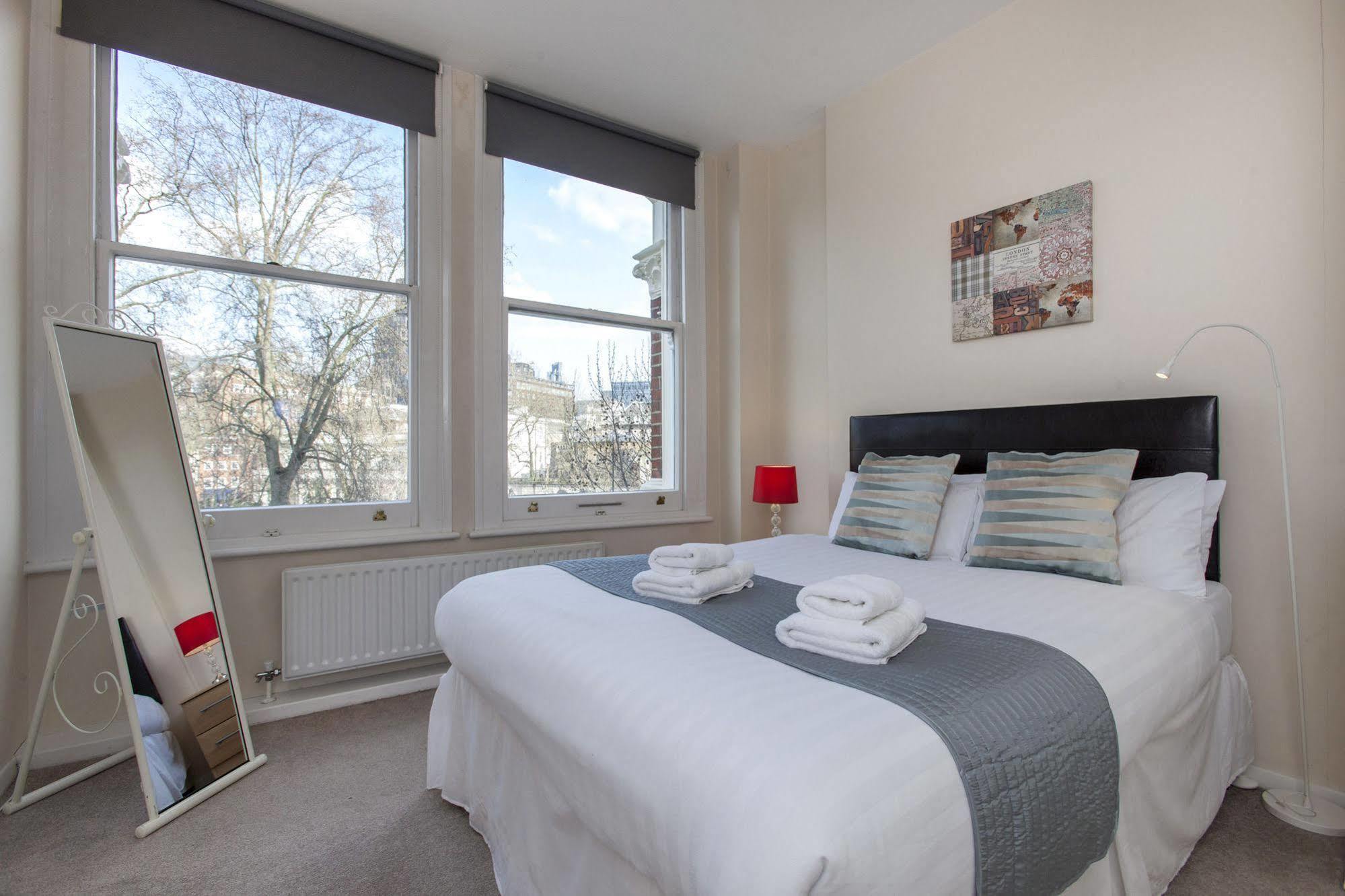 Club Living - Barbican Apartments Londyn Zewnętrze zdjęcie